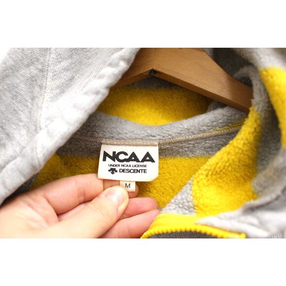 Vintage National Collegiate Athletic Association NCAA Hooded Sweatshirt Medium - Picture 4 of 5